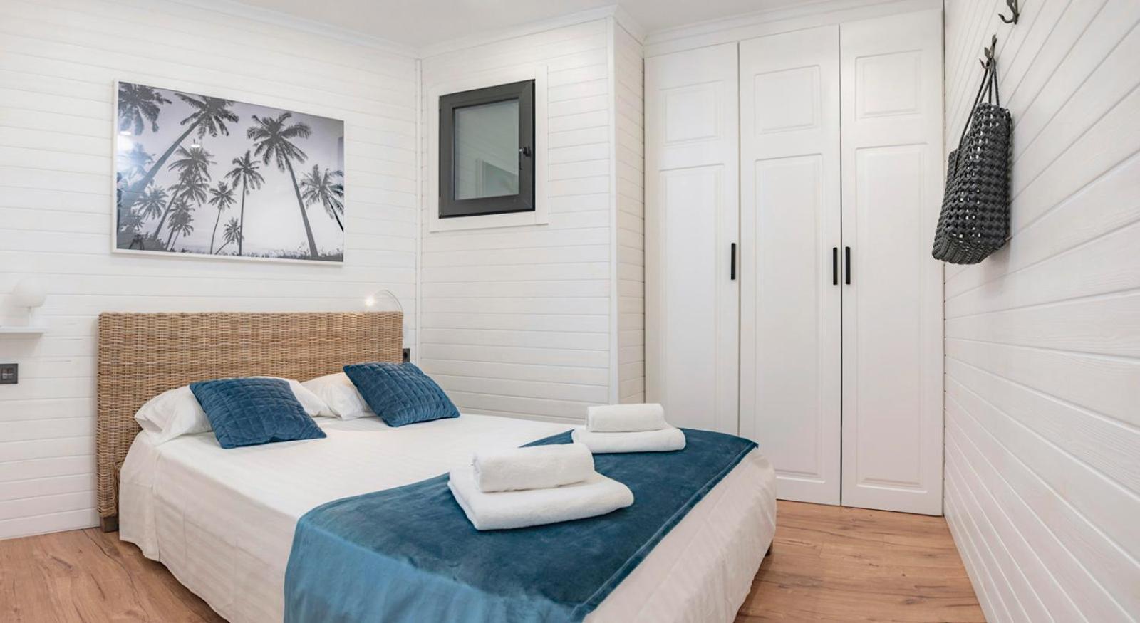 "Breeze" Aparthotel By Parrot'S House Lloret de Mar Exterior photo
